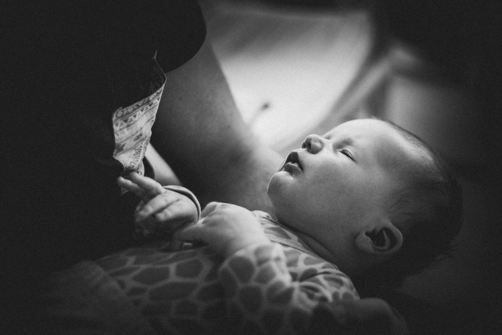 sesja-rodzinna-dzieck-newborn-wroclaw-okonasznurku (2)