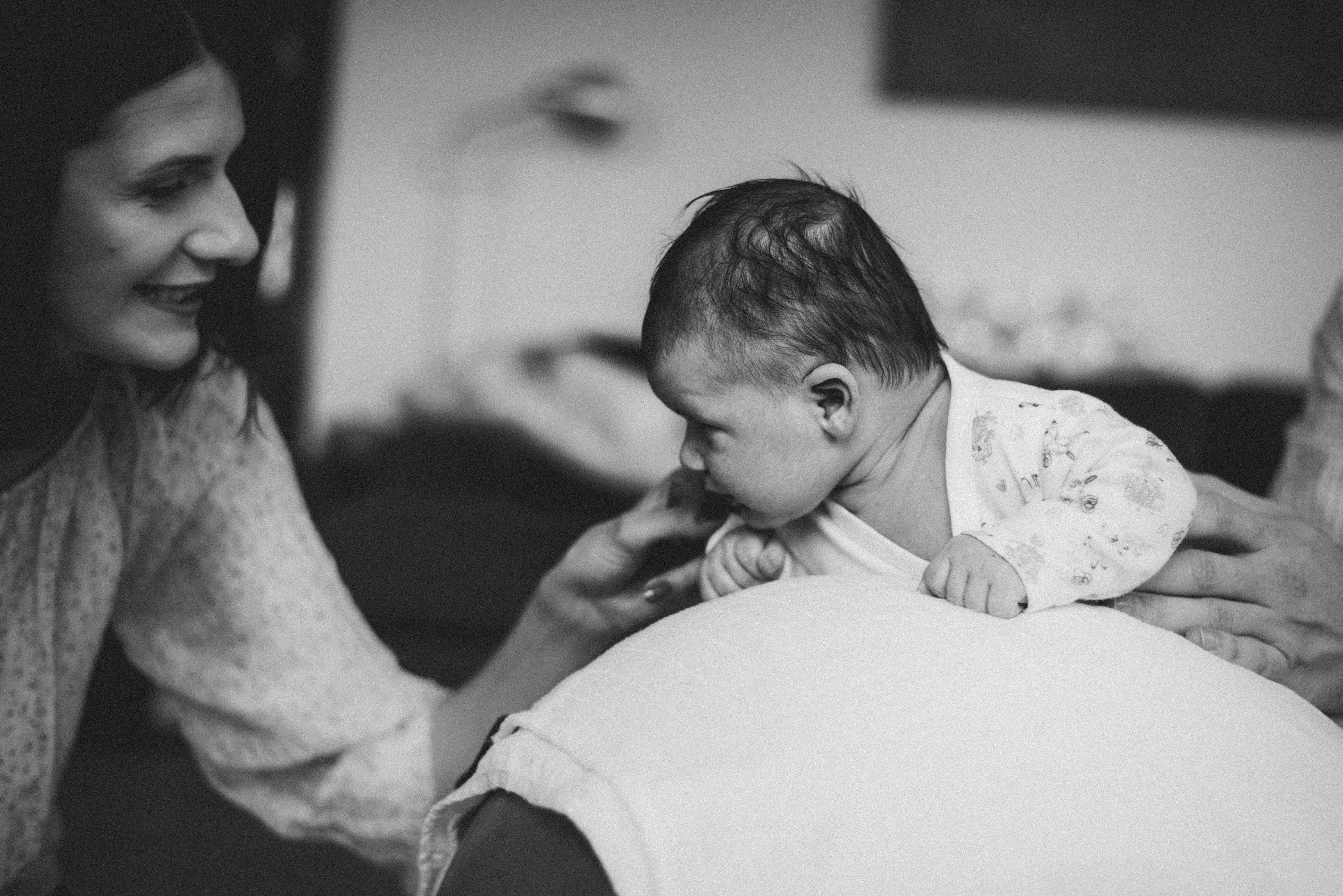 sesja-rodzinna-dzieck-newborn-wroclaw-okonasznurku (30)